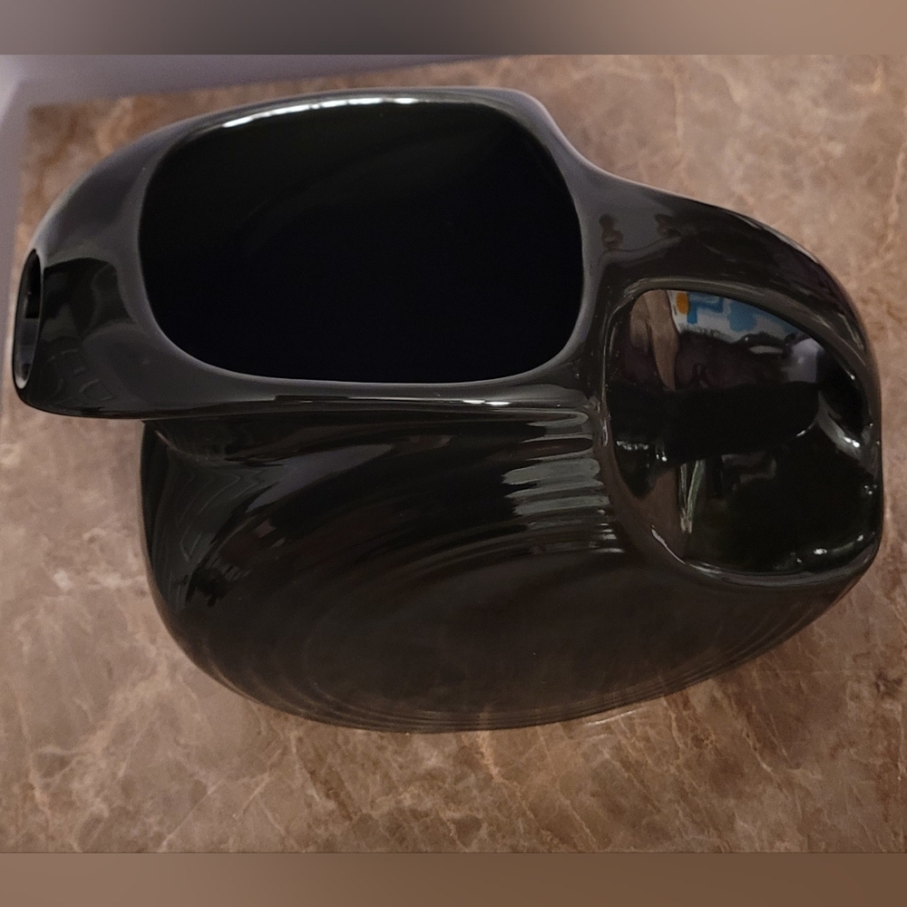 VINTAGE Fiestaware Large Black Disk Pitcher - 64 oz - Picture 2 of 8
